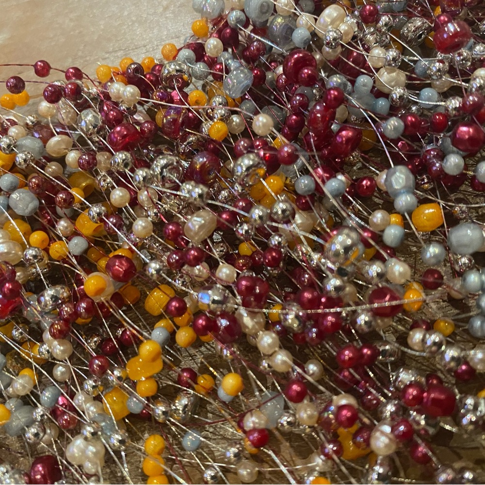 Showstopper Statement Necklace! - image 4